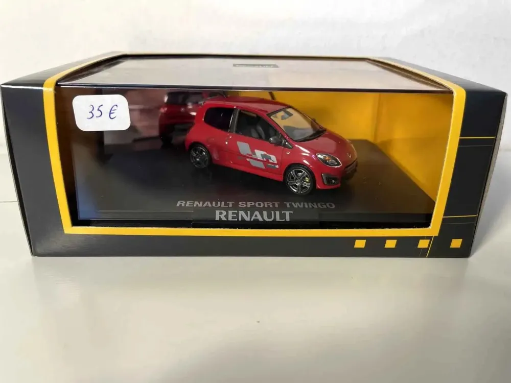 Renault Twingo Sport rossa ( scatola - scatola rettangolare)