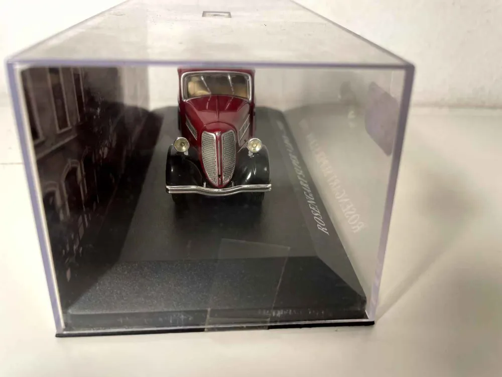 Rosengart Super 5 LR4N Rosso scuro/Borgogna del 1938