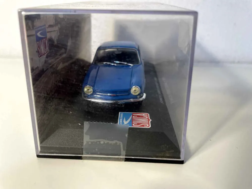 SIMCA 1000 coupé blu del 1964