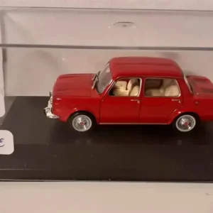 Simca 1000 rossa del 1962 (scatola plexiglas)