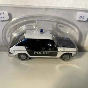 Simca 1100 bianca e nera POLIZIA