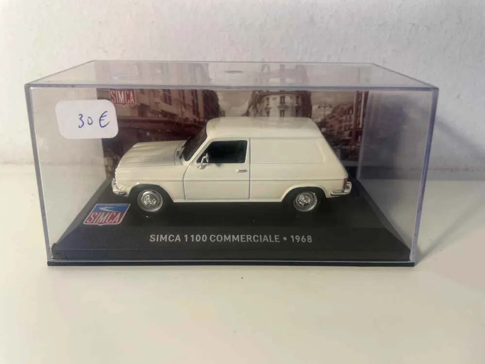 Simca 1100 commerciale bianco sporco / crema del 1968
