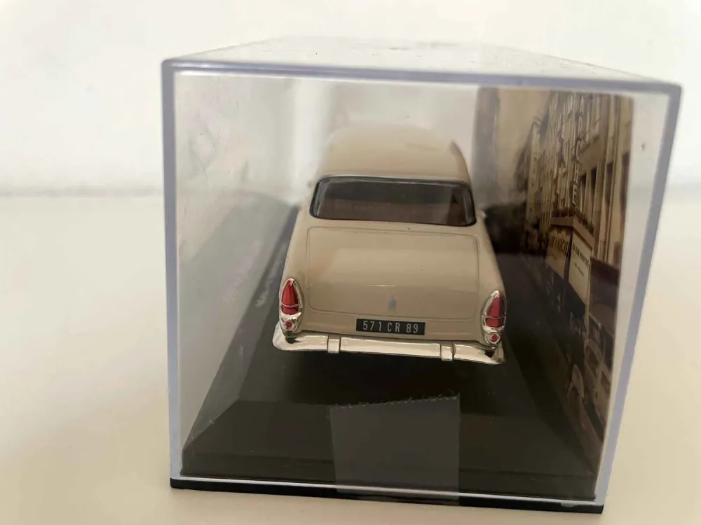 SIMCA Ariane 4 beige del 1959
