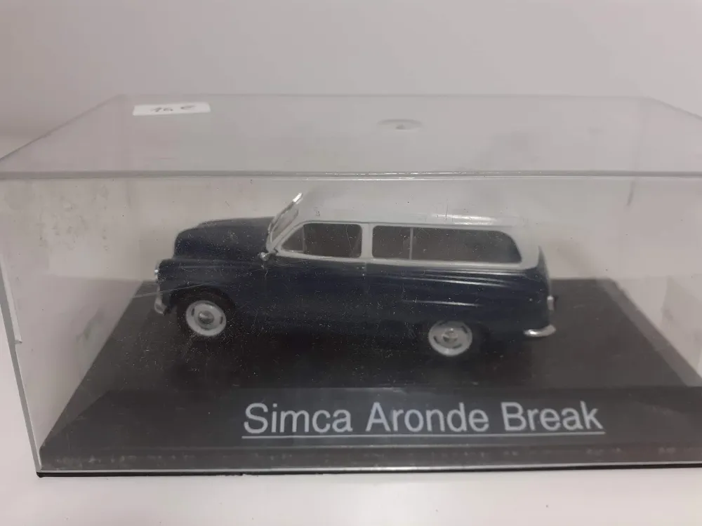 SIMCA Aronde blu e bianco break