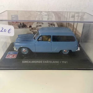 SIMCA Aronde Châtelaine blu del 1961