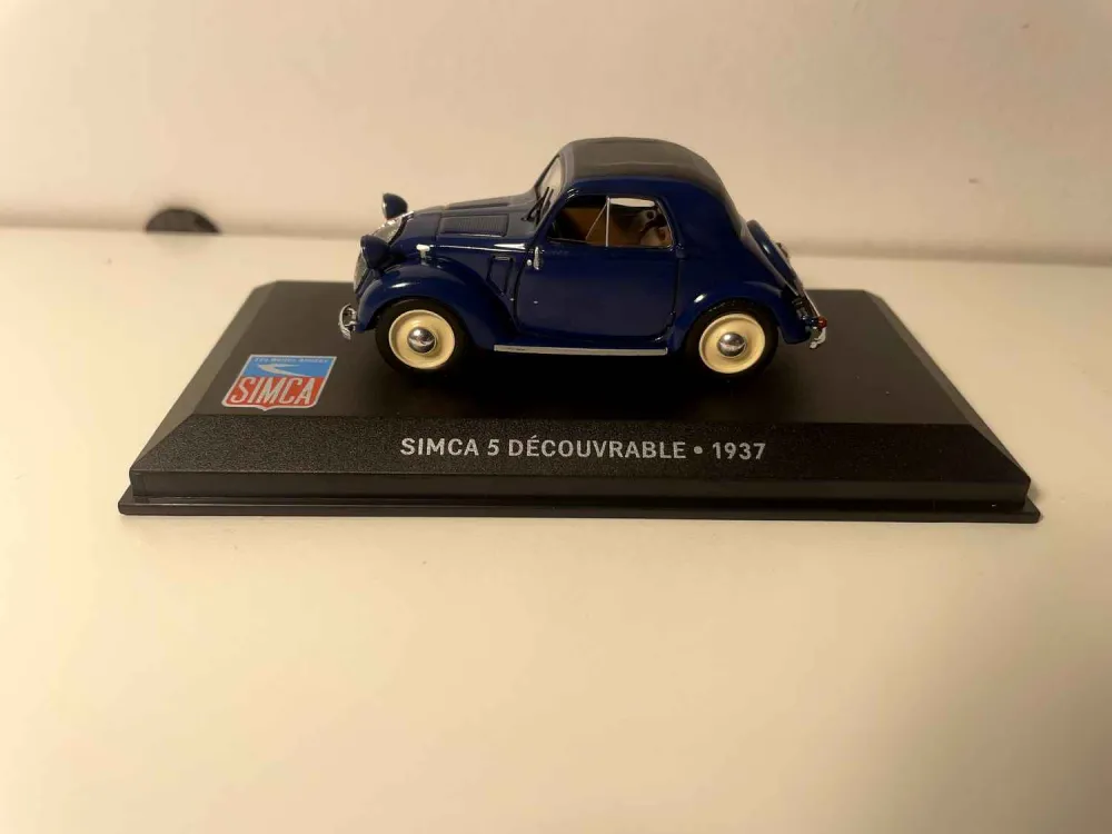 SIMCA 5 decappottabile blu del 1937
