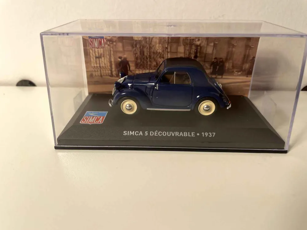 SIMCA 5 decappottabile blu del 1937