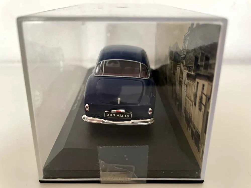 SIMCA 8 Sport blu del 1952