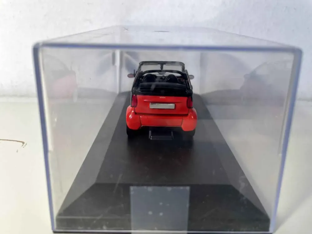 Smart City rossa (scatola plexiglas)
