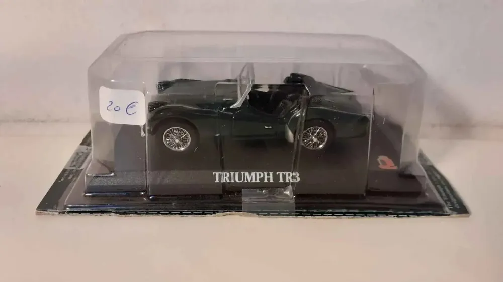 Triumph TR3 verde scuro