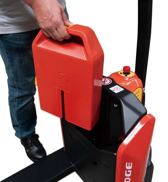 Transpallet elettrico Noblelift PT E15N 201037
