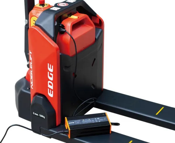 Transpallet elettrico Noblelift PT E15N 201037