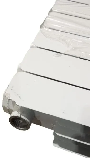AREA OCCASIONE 3228 Radiatore Termosifone alluminio Radiatori 2000 Helyos Evo da 3 14 elementi interasse 500 h 578 - 5 elem