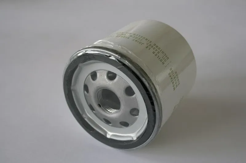 Filtro carburante ELMAG per motore KUBOTA D1105/V1505/F2803 (ad es. SEDSS 9 WDE ...) Codice KUBOTA 15221-4308-0 9503302