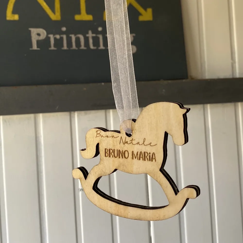 Pallina legno incisa