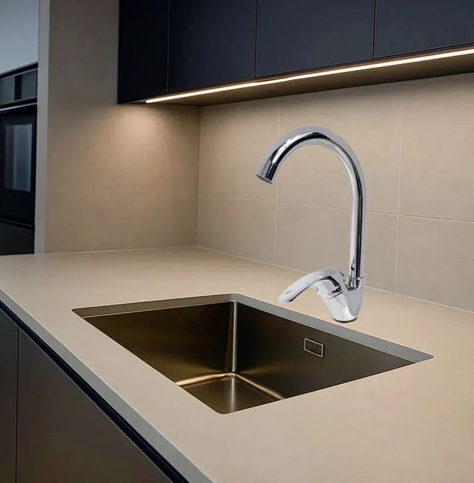 Rubinetto lavello cucina canna alta cromato lucido - moderno e resistente