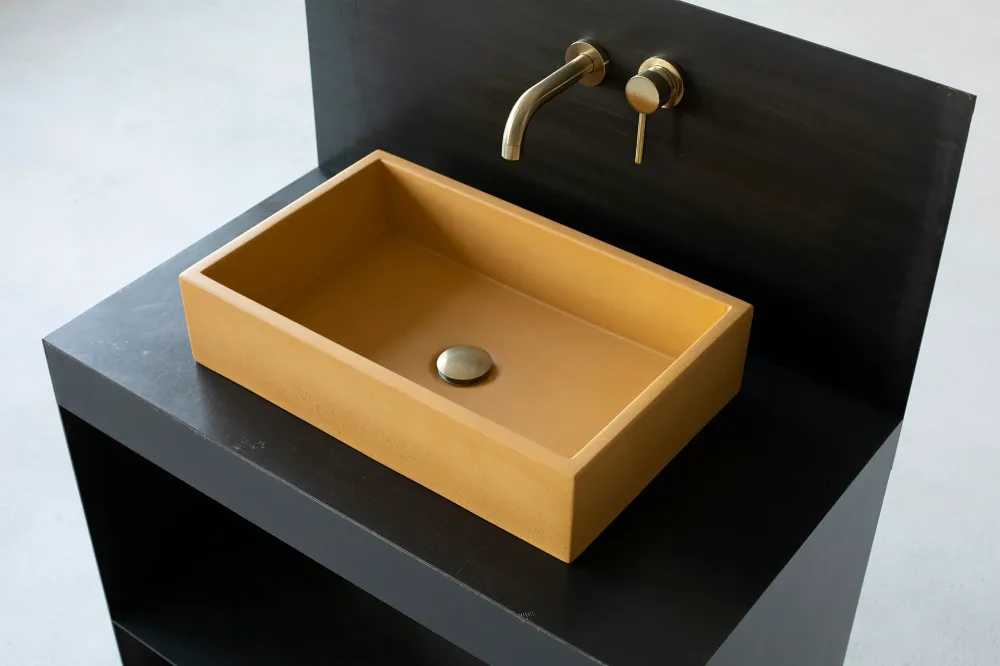 Solid Block Giallo