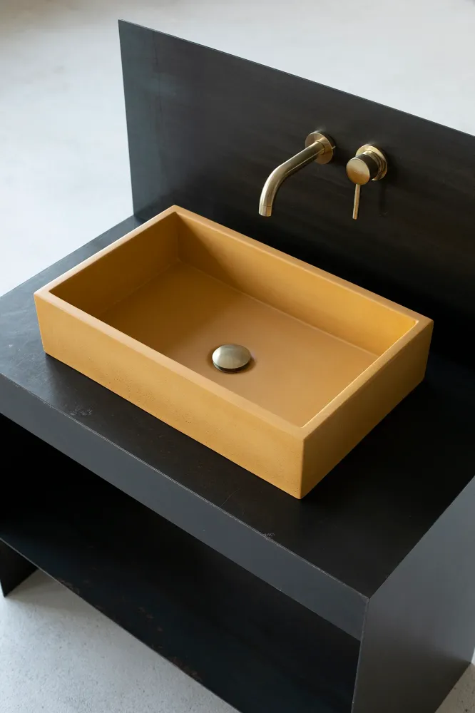 Solid Block Giallo