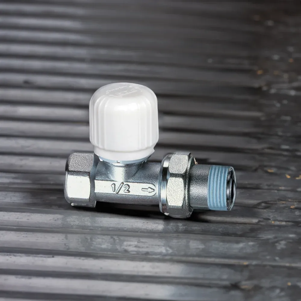 Valvola Diritta Termostatizzabile Attacco Per Tubo Ferro Far 3/8"