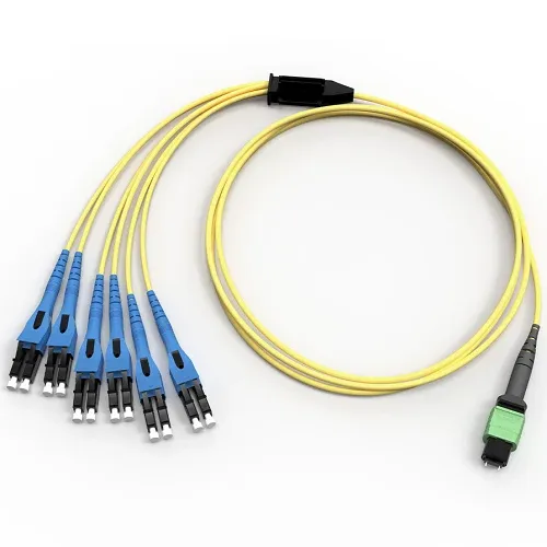 Lampada LED di Alta Qualità 10" Feet EDGE Staggered Harness 12F Bend-improved Singlemode OS2 MTP PRO to LC Uniboot Stagger...