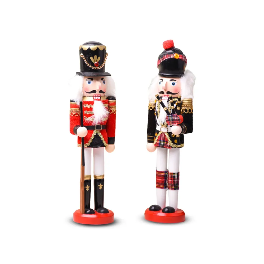 Set 2 Schiaccianoci Legno – Stile Inglese e Scozzese Dipinti Mano