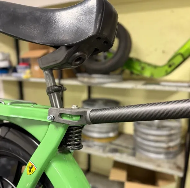 Puntone rinforzo telaio GP RACING PARTS fibra di carbonio per Piaggio Ciao P PXV SC