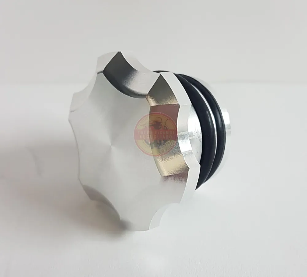 Tappo serbatoio cromato con doppio oring per Piaggio Ciao