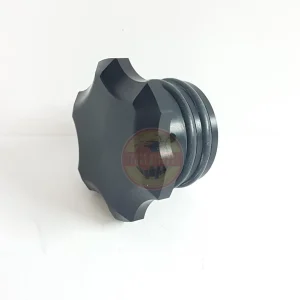 Tappo serbatoio nero CNC con doppio oring per Piaggio Ciao