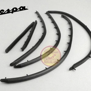 Kit serie strisce pedana gomma Vespa 50 - 90 prima serie