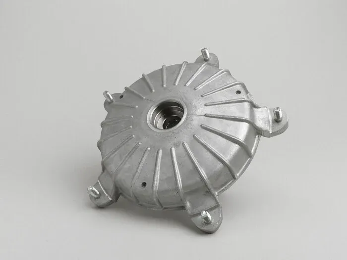 Tamburo ruota posteriore per cerchioni da 10 5 fori Vespa Special L N R 125 ET3 PRIMAVERA