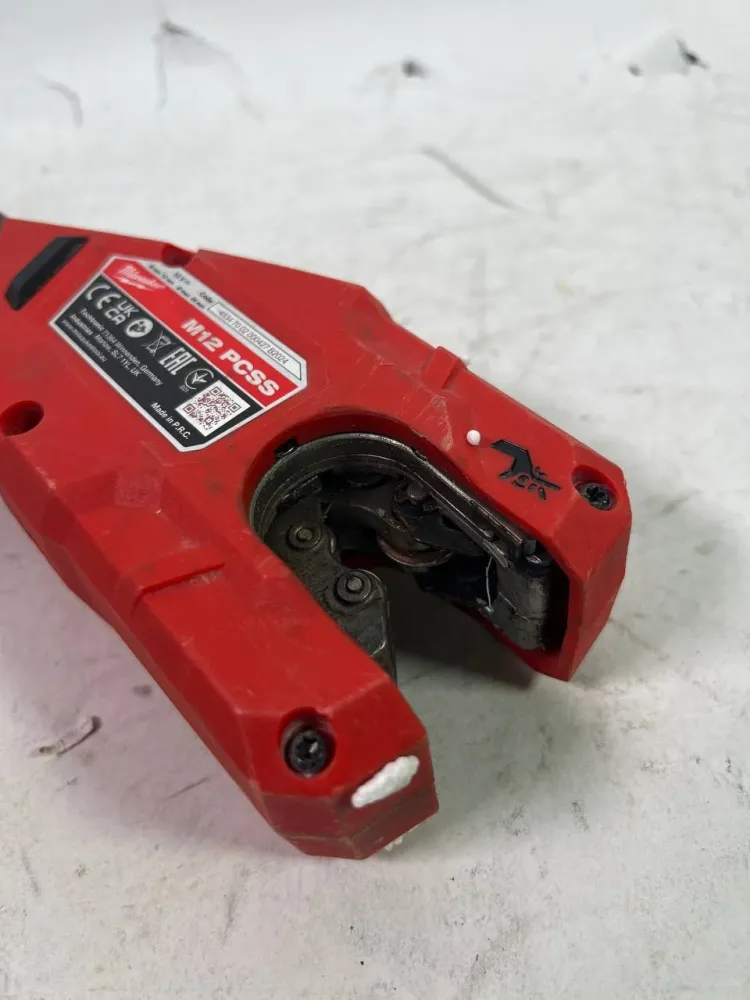 Milwaukee M12 PCSS-0 Tagliatubi batteria acciaio inox 12 V 12 - 28 mm ( 4933479241 ) Solo - senza batteria, senza caricaba...