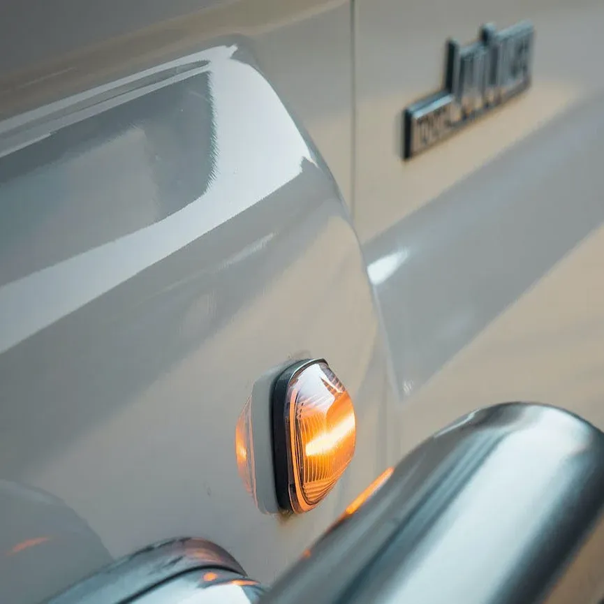 Ufficiale Licenziato STEDI Dynamic LED Side Marker to suit Toyota 70 & 100 Series Landcruiser