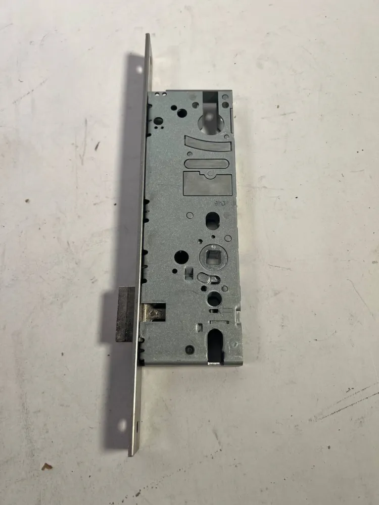 Serratura da infilare BKS per telaio tubolare B 1314 PZ 24/45/92/8 mm DIN sinistra/destra ( 3000253049 )