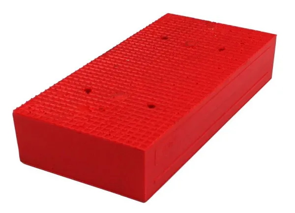 Blocco gomma Busching Redline per piattaforme elevatrici 40 mm con anima legno H40xL100x200mm 100873