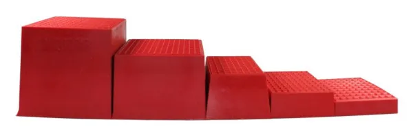 Blocco gomma Busching Redline per piattaforme elevatrici 40 mm con anima legno H40xL100x200mm 100873