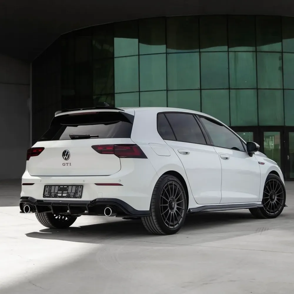 ONEWAY - Spoiler tetto per Volkswagen Golf MK8 GTI / GTD / R-Line (2020+)