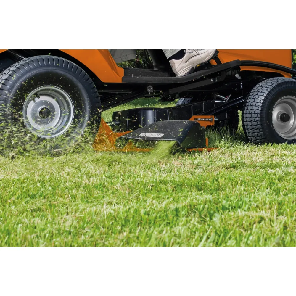 Trattorino tagliaerba Stihl RT 4112 SZ