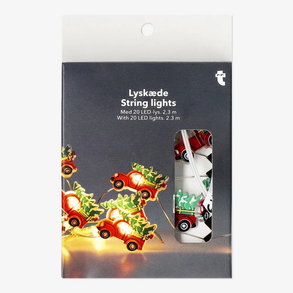 Stringa di luci con auto rosse e alberi di Natale - 228 cm