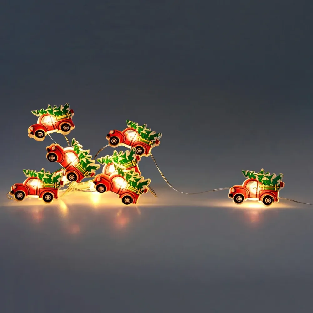 Stringa di luci con auto rosse e alberi di Natale - 228 cm