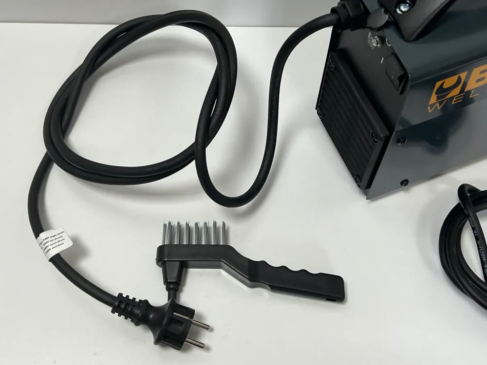 Beta - Saldatrice Ad Inverter MMA 1860BH/120A 230V