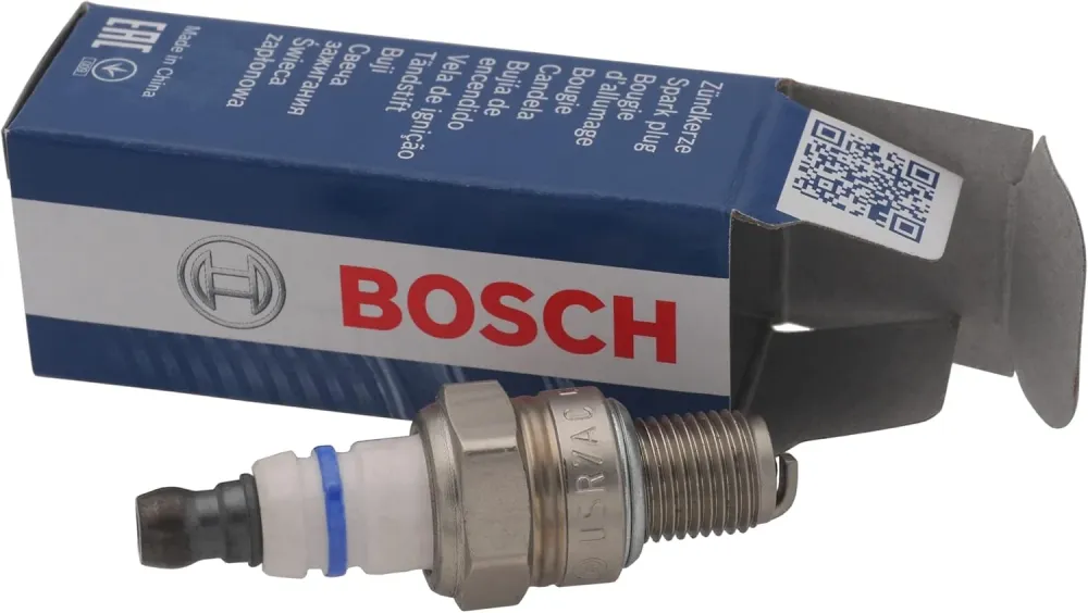 Bosch - Candela Di Accensione USR7AC Per Motosega Stihl MS 193 E MS 193T