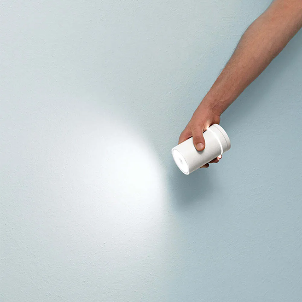 Kit Torcia Da Esterno Ricaricabile Magnet Moderna Alluminio Bianco Led