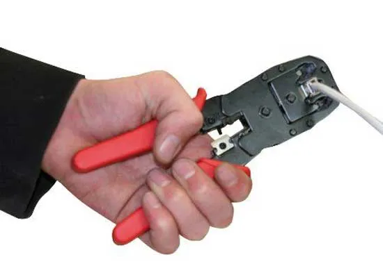 PINZA CRIMPATRICE RJ45 RJ11 RJ12 PER CAVO DI RETE ETHERNET LAN TELEFONO+SPELAFILI