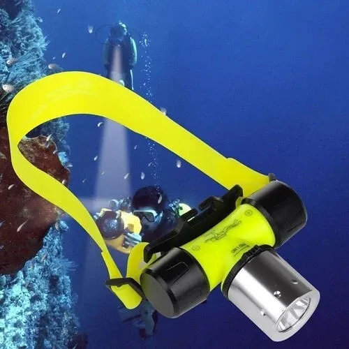 Torcia Lampada Frontale Fascio Luce Ampio Subacquea Led Pesca Grotte Waterproof