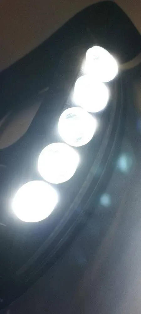 Torcia Da Testa Frontale Sensore Movimento 68 Led Luce Bianca Rossa Blu