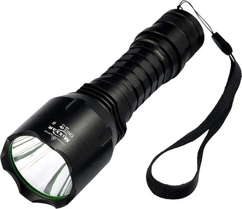 Torcia Waterproof Led Cree T6 Ricaricabile Con Caricabatteria Anti Congelamento