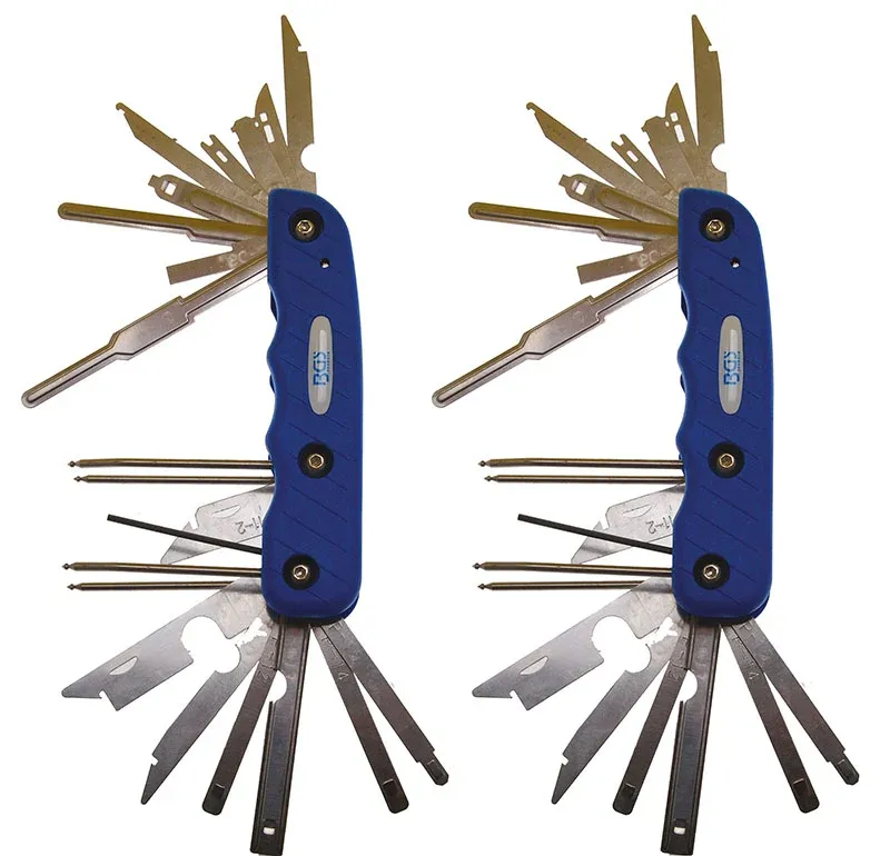 SET 2 UTENSILI PER AUTORADIO BGS8247